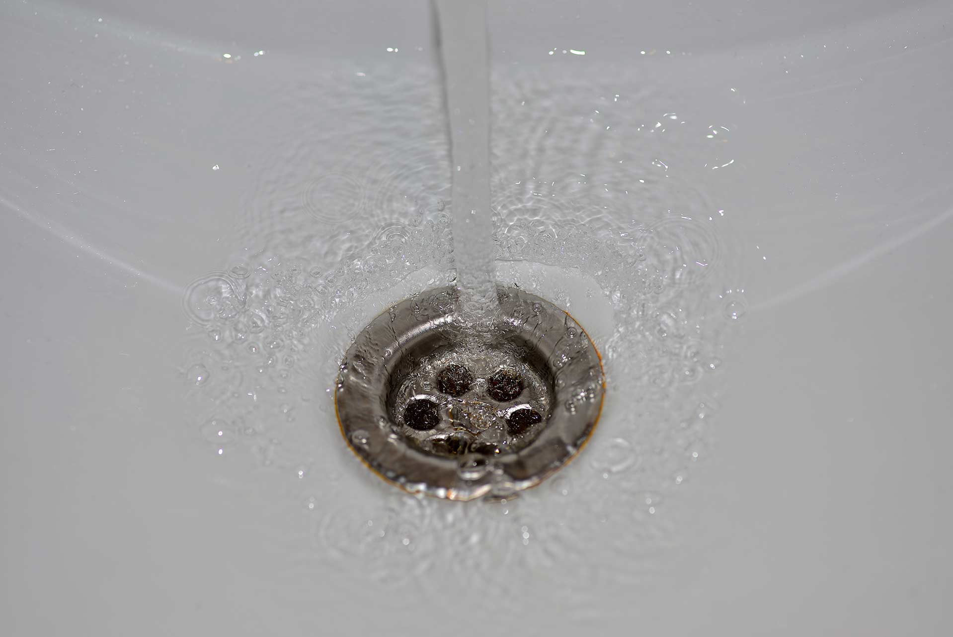 A2B Drains provides services to unblock blocked sinks and drains for properties in Berrylands.